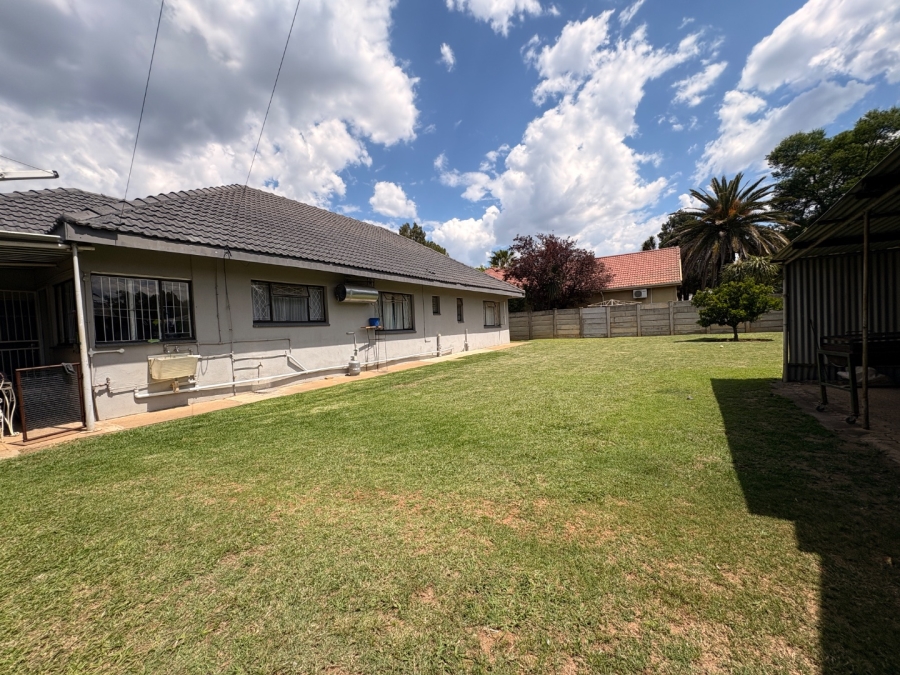 3 Bedroom Property for Sale in Adamayview North West